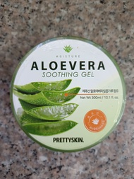 Pretty skin aloe vera soothing gel 300 ml.made in korea exp 08/2025