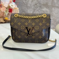 *SHIHNA名牌精品* LV M45592 Passy 肩背/鏈帶包