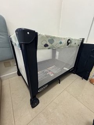 Graco 嬰兒遊戲床