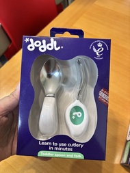 英國Doddl 人體工學兒童學習餐具