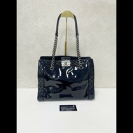 Chanel 漆皮leboy tote