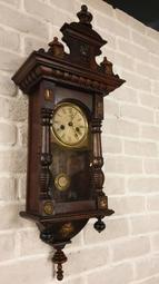 【卡卡頌  歐洲古董】19世紀~ 德國 橡木雕刻 古董鐘 機械鐘 cl0046