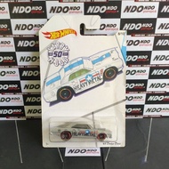 Hot Wheels '68 Dodge Dart Silver - 2019 50th Anniversary WoodLARRY