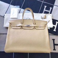 愛馬仕birkin40 togo 風衣灰 成色超級好，10幾萬購入