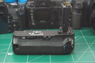 แบตเตอรี่กริป Battery Grip For Canon EOS 60D มือสอง