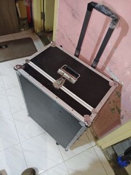 行李箱30吋？