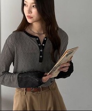 全新日本牌子 Mily Bilet 併色LACE花造型衫 (官網同步) ON SALES$128 全場現貨
