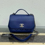 ✨CHANEL 藍色金扣business affinity手提斜背郵差包19*14*7 98新配件保卡塵袋