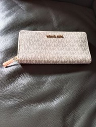 Michael Kors 長款錢包