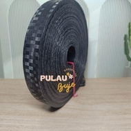 MIKA SENDAREN SAWANGAN BLACK SQUARE KITE 4 METERS X 2.7 CM – FLEXIBLE, STRONG & STURDY