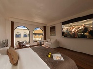 RunYu Villa Wild Luxury Surprising Serenity Homestay (Dukezong Ancient City Big Buddha Temple)