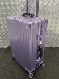 New： 日本品牌伊藤22吋行李箱；Japan brand Ito 22 inch luggage 59 x 40 x 24cm