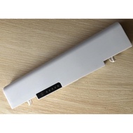 White  battery For SamSung AA-PB9NC6B AA-PB9NS6B AA-PB9NC6W AA-PL9NC6W R428 R429 R468 NP3 NP35 RV41 