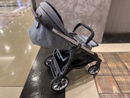 Inglesina Aptica 嬰兒車