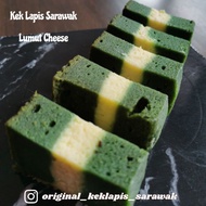 Kek Lapis Lumut Cheese