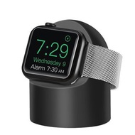 （現貨）蘋果Apple Watch充電底座適用於watch1/2/3/4/5/6/7/8，38/40/42/44，watch 1-8/SE/Ultra 通用復古硅膠支架充電座送平郵和watch鋼化膜(In stock)  stand charging stand free Surface mail and watch tempered film