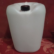 35 L jerry can.