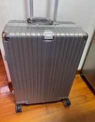 24吋全新鋁合金行李箱Luggage Suitcase