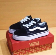 SEPATU SEKOLAH ANAK SD UMUR 5-12 TAHUN HITAM PUTIH VANS01 ANAK READY SIZE 21-35