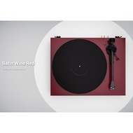 Pro-Ject Debut EVO 2 平光酒紅色黑膠唱盤：限量升級霧面壓克力轉盤，經典設計，操作簡單，提供純淨音質，適合黑膠新手入門 