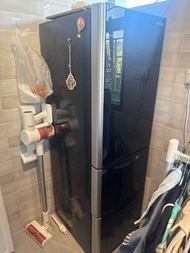 Hitachi 黑色多門雪櫃