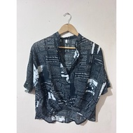 [ PRELOVED ] BLOUSE HITAM