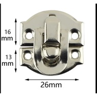 (1pcs) box hook lock (box toggle latch) size 27mm x 29mm SILVER color