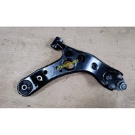 Genuine Old Wing Toyota Prius Y2012 Gen3 Left Side Engine Code 2ZR-FXE Hybrid Control arm Y2012 Gen3