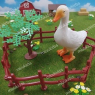 Farm Animal Toy Set - Plastic Duck for Children 9.9cm