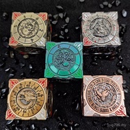 Rotating 1 Running Group Cthulhu Dice DND in Hexahedron 7 Board Game D6COCDICE Metal Dragon and Dung