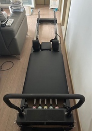 Foldable Pilates Reformer 核心床