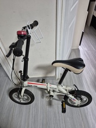Solar 12吋摺疊單車
