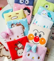 Kitty Merlot di Disney Grand cartoon plush tsum yolk tampon package portable sanitary towel storage