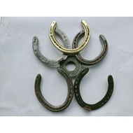 ♞LUCKY HORSE SHOE USED(METAL Ver.) Free Holy Water from Padre Pio At Buhok ng kabayo Authentic