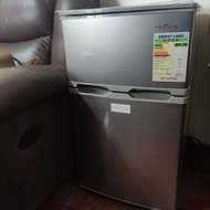 Winot MT89D 81L 雙門小雪櫃（1 級能源標籤）