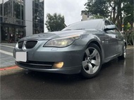 巴伐利亞的榮耀 BMW 寶馬 E60 523i  直列六缸 自然吸氣 新車價格260萬 2007年12月出廠 2008年06月領牌 頂級皮椅 倒車雷達 電動天窗 定速巡航 藍芽通訊 雙區恆溫空調 電動