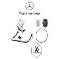 ( 100% ORIGINAL HELLA ) W204 W212 W207 M271 CGI E250 FUEL PUMP FUEL FILTER LEFT ( 2124701394 )