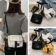 Tas Kanvas Uniqlo Mini Wanita Selempang Waist Bag Sling Bag Shoulder Round Bulat Uniqlo Cewek / Tas 