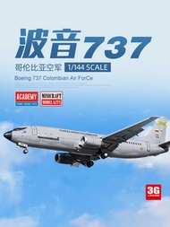 Passenger Aircraft 12639 1/144 Boeing 737