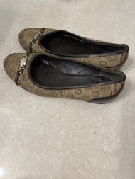 Gucci🩷正品正貨！二手😊經典平底鞋🥰Size:38 1/2
