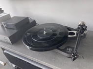 黑色 Rega P8 唱盤 連 NEO NEO Mk2 電源