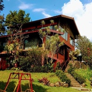 Sewa Villa Cisarua puncak
