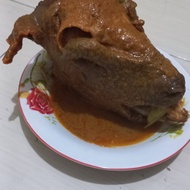 gulai kepala kambing utuh