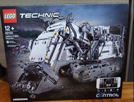 Lego42100