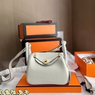 lindy  Cowhide Size:   Size: *  Size: Female 19  Messenger * Shoulder  mini Bag Layer * * Bag  First