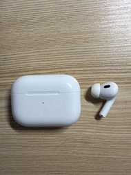 AirPods Pro2 type c充電盒及右耳