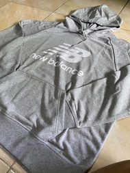 Jaket hoodie  NEW BALANCE original cut label