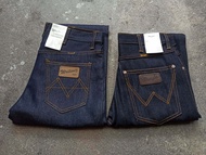 (พร้อมส่ง) wrangler กางเกงยีนส์ทรงกระบอกผ้าด้าน Jeans งานแท้ ผ้าหนา 20 OZ หนาที่สุดในตลาด พร้อมส่ง