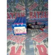 Front Position Lamp, RH Rouser RS 200 DT401010