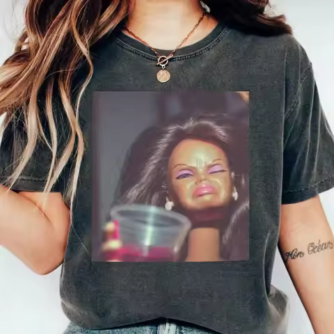 Baby Face Emoji T-shirt, Trendy and Alternative Summer New Style Unisex Casual and Fashionable T-shi